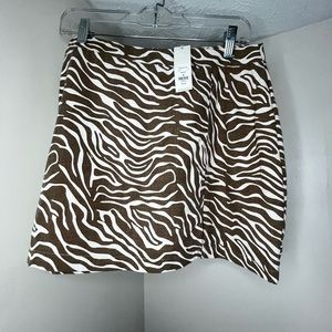 Francesca's Leopard Print Skirt Size Medium w Tags